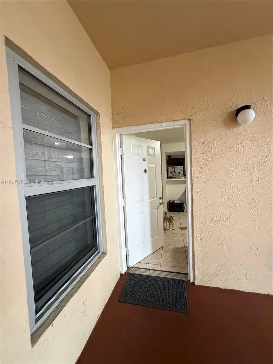 15325 Sw 106th Ter 616, Miami, Florida 33196, Miami, Florida 33196, 2 Bedrooms Bedrooms, ,2 BathroomsBathrooms,Residential Lease,For Rent,15325 Sw 106th Ter 616, Miami, Florida 33196,A11996578