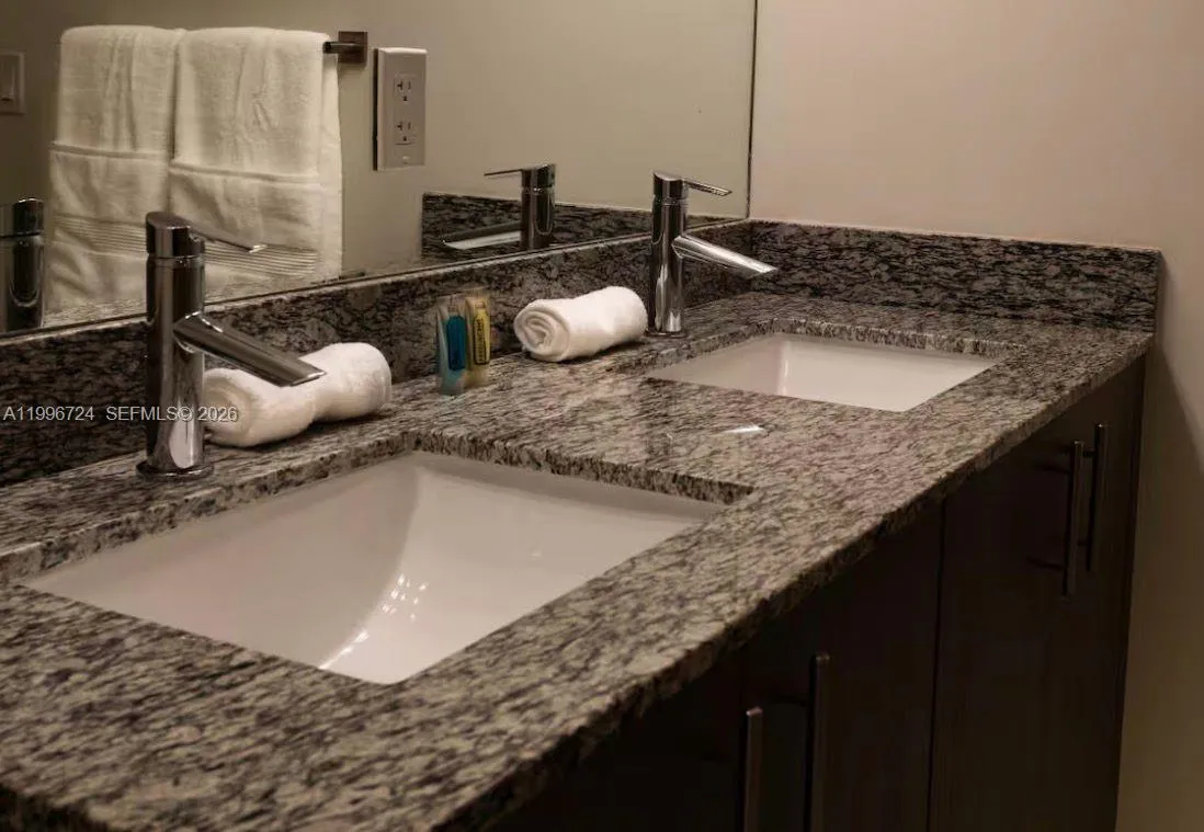 5350 Nw 84th Ave 511, Doral, Florida 33166, Doral, Florida 33166, 1 Bedroom Bedrooms, ,1 BathroomBathrooms,Residential,For Sale,5350 Nw 84th Ave 511, Doral, Florida 33166,A11996724
