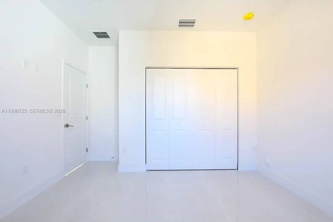 15631 Sw 11th Ter, Miami, Florida 33194, Miami, Florida 33194, 5 Bedrooms Bedrooms, ,4 BathroomsBathrooms,Residential Lease,For Rent,15631 Sw 11th Ter, Miami, Florida 33194,A11996725