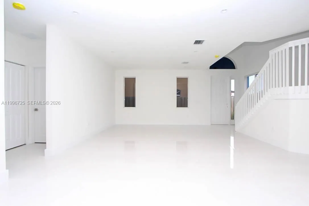 15631 Sw 11th Ter, Miami, Florida 33194, Miami, Florida 33194, 5 Bedrooms Bedrooms, ,4 BathroomsBathrooms,Residential Lease,For Rent,15631 Sw 11th Ter, Miami, Florida 33194,A11996725