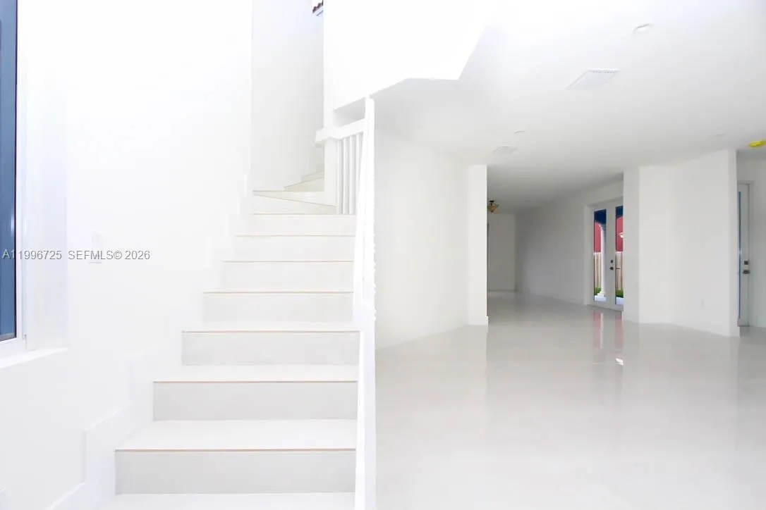 15631 Sw 11th Ter, Miami, Florida 33194, Miami, Florida 33194, 5 Bedrooms Bedrooms, ,4 BathroomsBathrooms,Residential Lease,For Rent,15631 Sw 11th Ter, Miami, Florida 33194,A11996725