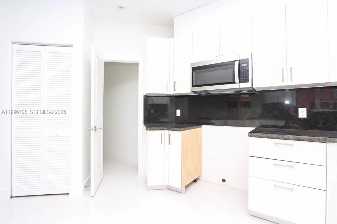 15631 Sw 11th Ter, Miami, Florida 33194, Miami, Florida 33194, 5 Bedrooms Bedrooms, ,4 BathroomsBathrooms,Residential Lease,For Rent,15631 Sw 11th Ter, Miami, Florida 33194,A11996725