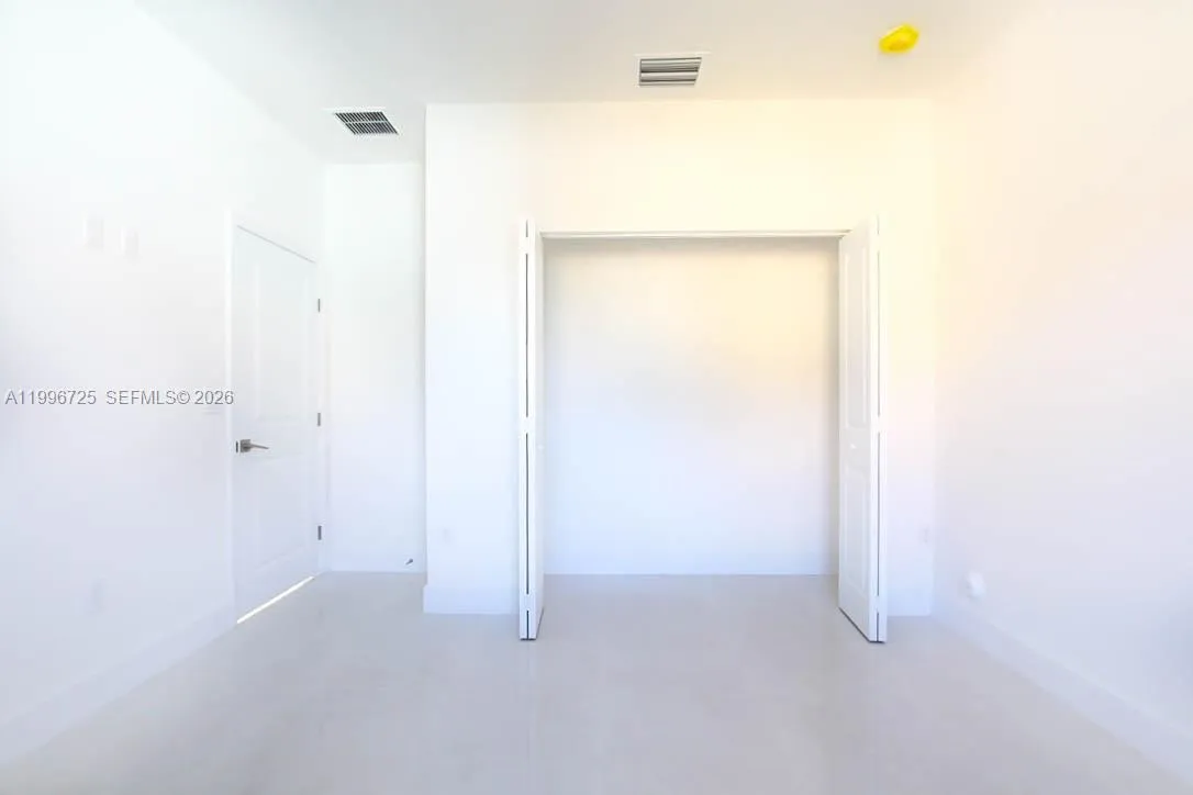 15631 Sw 11th Ter, Miami, Florida 33194, Miami, Florida 33194, 5 Bedrooms Bedrooms, ,4 BathroomsBathrooms,Residential Lease,For Rent,15631 Sw 11th Ter, Miami, Florida 33194,A11996725