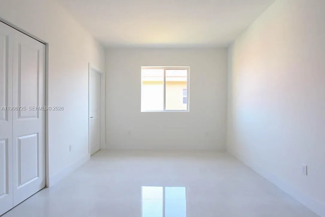 15631 Sw 11th Ter, Miami, Florida 33194, Miami, Florida 33194, 5 Bedrooms Bedrooms, ,4 BathroomsBathrooms,Residential Lease,For Rent,15631 Sw 11th Ter, Miami, Florida 33194,A11996725