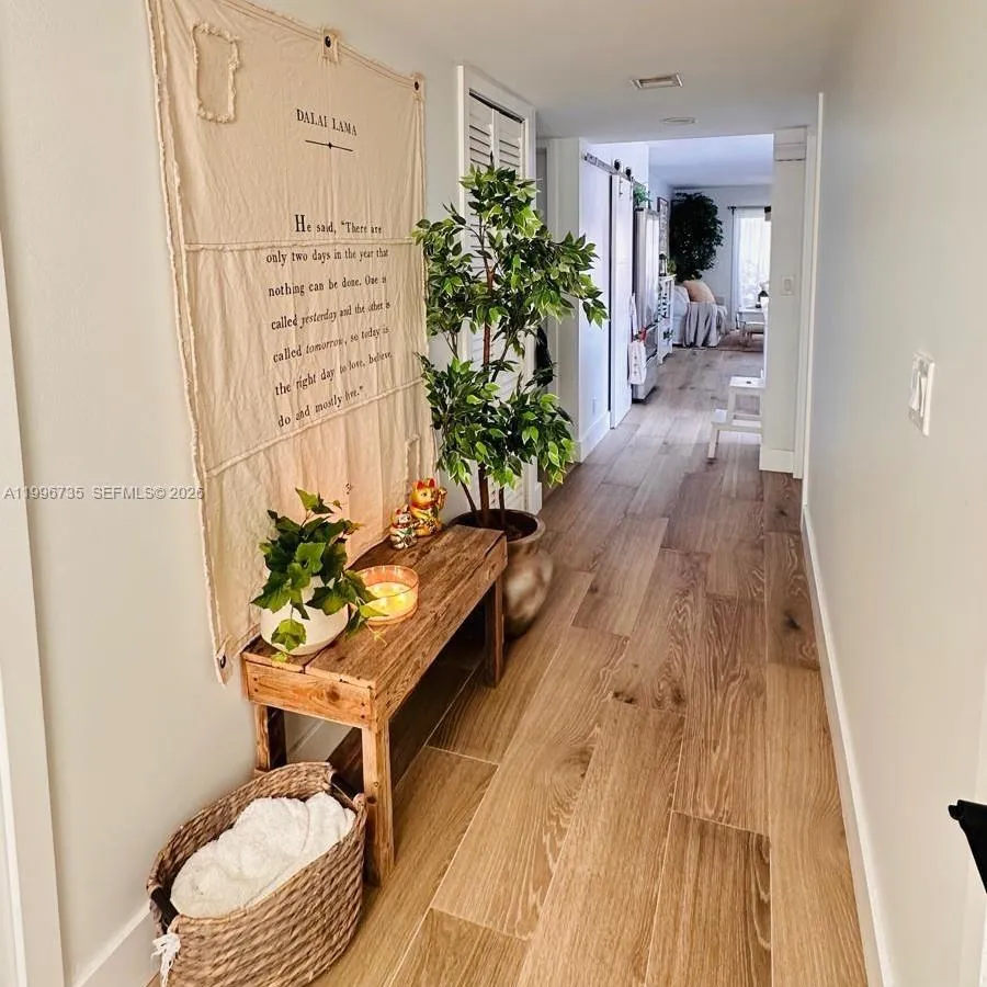 223 Lakeview Dr 204, Weston, Florida 33326, Weston, Florida 33326, 3 Bedrooms Bedrooms, ,2 BathroomsBathrooms,Residential,For Sale,223 Lakeview Dr 204, Weston, Florida 33326,A11996735