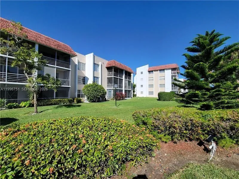 3774 Inverrary Blvd 206p, Lauderhill, Florida 3331, Lauderhill, Florida 33319, 1 Bedroom Bedrooms, ,1 BathroomBathrooms,Residential Lease,For Rent,3774 Inverrary Blvd 206p, Lauderhill, Florida 3331,A11996751