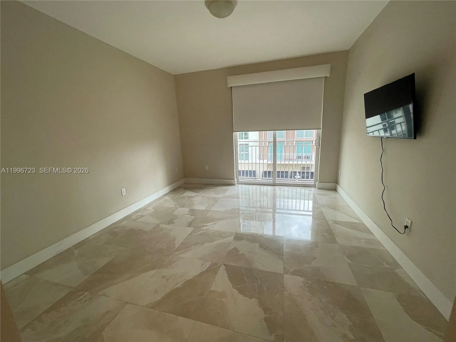 7290 Sw 90th St 307, Miami, Florida 33156, Miami, Florida 33156, 1 Bedroom Bedrooms, ,1 BathroomBathrooms,Residential Lease,For Rent,7290 Sw 90th St 307, Miami, Florida 33156,A11996723