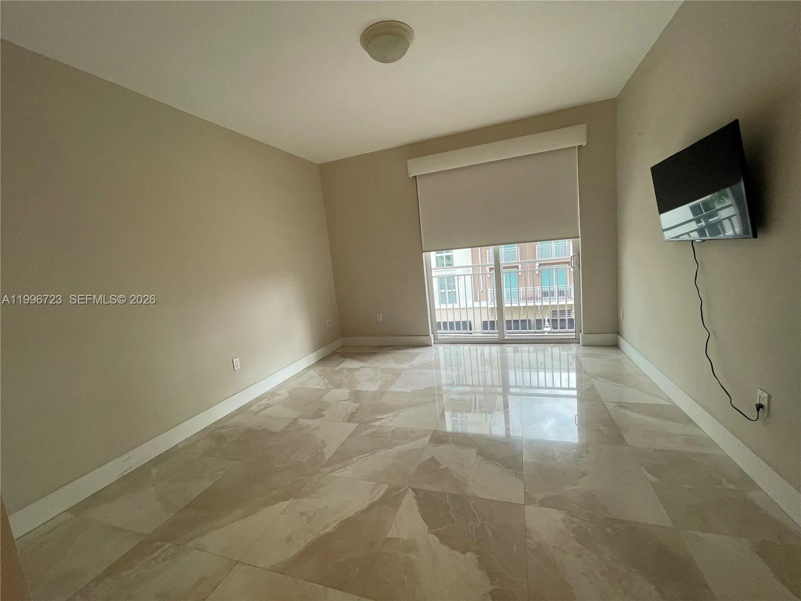 7290 Sw 90th St 307, Miami, Florida 33156, Miami, Florida 33156, 1 Bedroom Bedrooms, ,1 BathroomBathrooms,Residential Lease,For Rent,7290 Sw 90th St 307, Miami, Florida 33156,A11996723