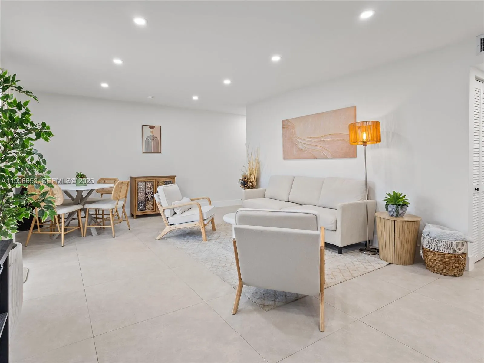 10017 Sw 23rd Ter, Miami, Florida 33165, Miami, Florida 33165, 2 Bedrooms Bedrooms, ,1 BathroomBathrooms,Residential,For Sale,10017 Sw 23rd Ter, Miami, Florida 33165,A11996693