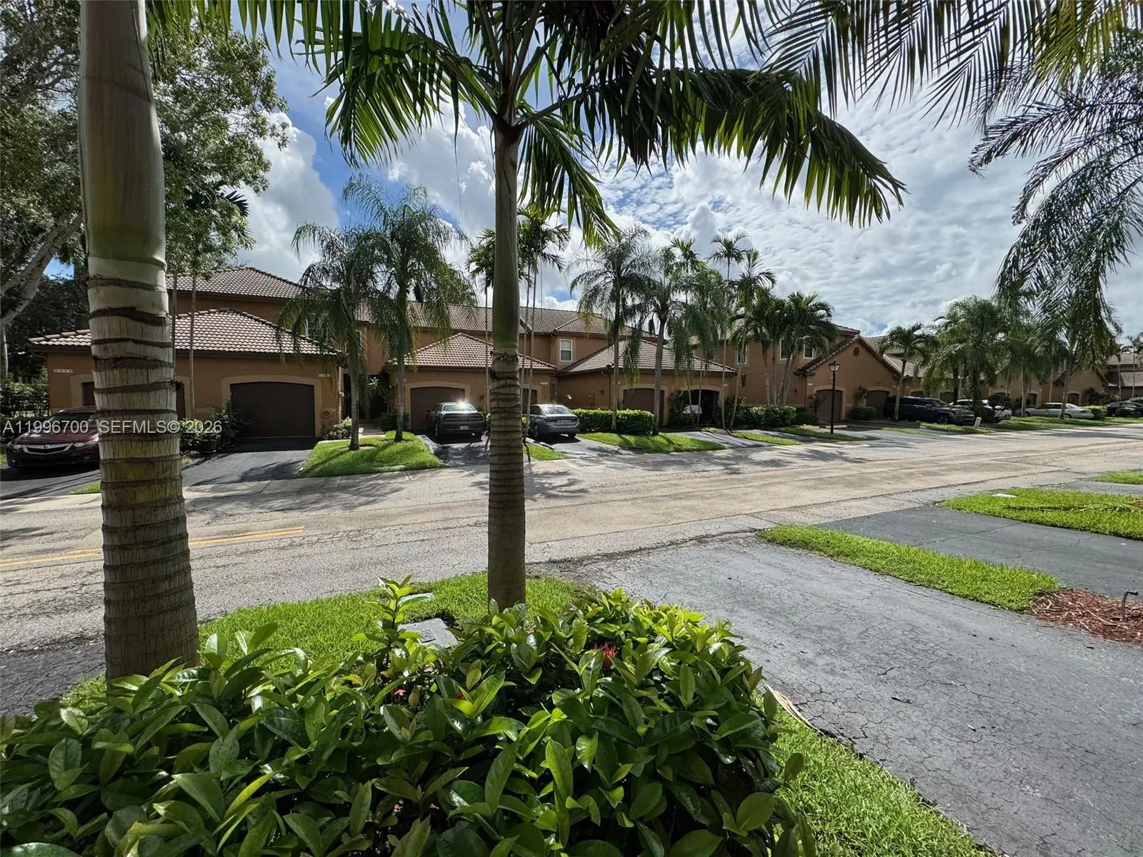 1503 Veracruz Ln 5-14, Weston, Florida 33327, Weston, Florida 33327, 3 Bedrooms Bedrooms, ,2 BathroomsBathrooms,Residential Lease,For Rent,1503 Veracruz Ln 5-14, Weston, Florida 33327,A11996700