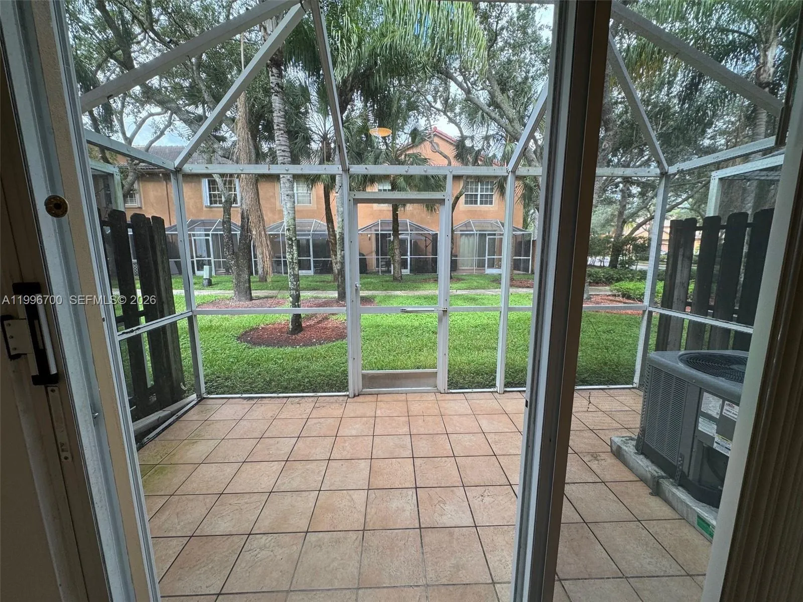 1503 Veracruz Ln 5-14, Weston, Florida 33327, Weston, Florida 33327, 3 Bedrooms Bedrooms, ,2 BathroomsBathrooms,Residential Lease,For Rent,1503 Veracruz Ln 5-14, Weston, Florida 33327,A11996700