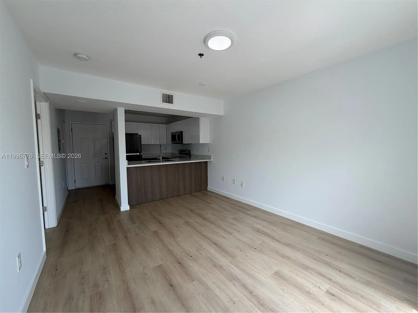 9720 Sw 184th St 209, Cutler Bay, Florida 33157, Cutler Bay, Florida 33157, 1 Bedroom Bedrooms, ,1 BathroomBathrooms,Residential Lease,For Rent,9720 Sw 184th St 209, Cutler Bay, Florida 33157,A11996776