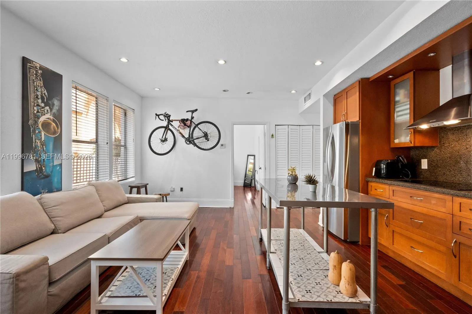 1027 Pennsylvania Ave 102, Miami Beach, Florida 33, Miami Beach, Florida 33139, 2 Bedrooms Bedrooms, ,2 BathroomsBathrooms,Residential Lease,For Rent,1027 Pennsylvania Ave 102, Miami Beach, Florida 33,A11996781