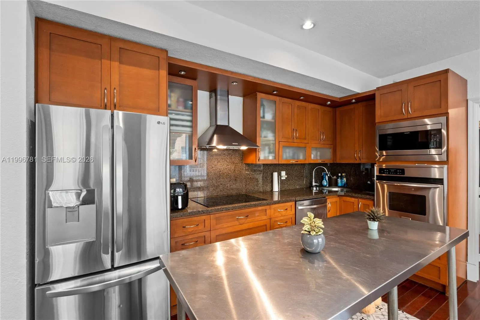 1027 Pennsylvania Ave 102, Miami Beach, Florida 33, Miami Beach, Florida 33139, 2 Bedrooms Bedrooms, ,2 BathroomsBathrooms,Residential Lease,For Rent,1027 Pennsylvania Ave 102, Miami Beach, Florida 33,A11996781