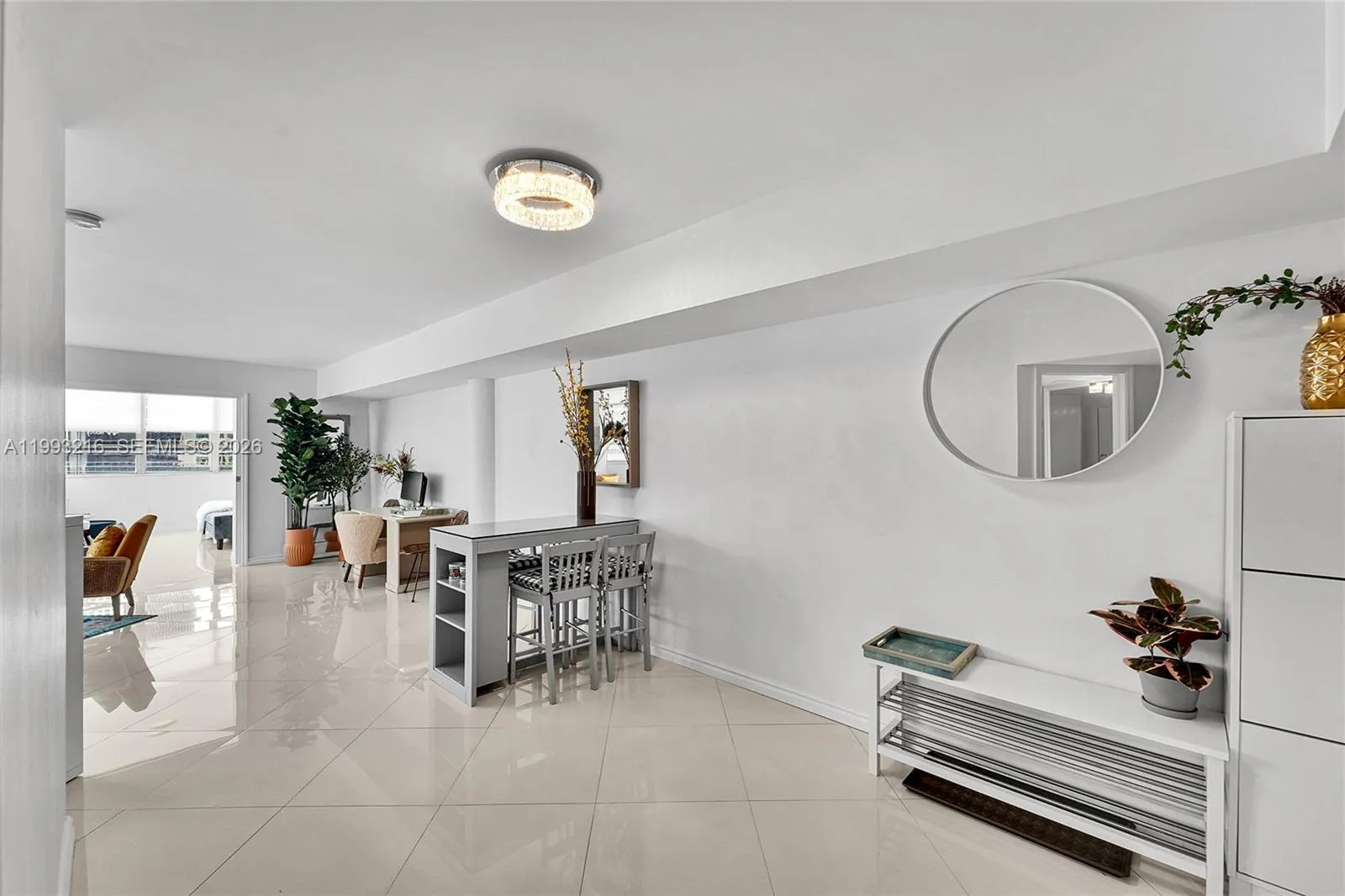825 Brickell Bay Dr 2048, Miami, Florida 33131, Miami, Florida 33131, 3 Bedrooms Bedrooms, ,3 BathroomsBathrooms,Residential,For Sale,825 Brickell Bay Dr 2048, Miami, Florida 33131,A11993216