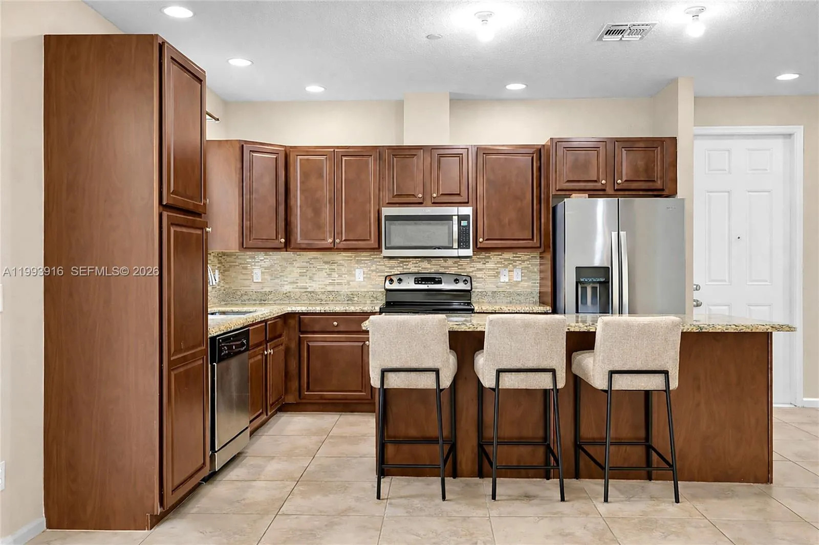 4308 Cascada Cir, Cooper City, Florida 33024, Cooper City, Florida 33024, 3 Bedrooms Bedrooms, ,2 BathroomsBathrooms,Residential,For Sale,4308 Cascada Cir, Cooper City, Florida 33024,A11993916