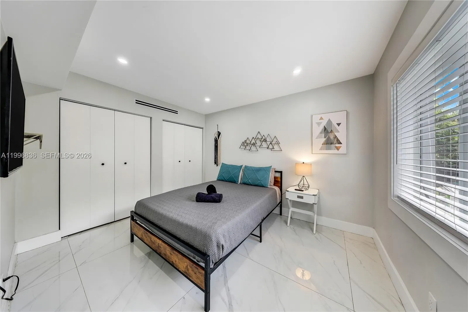 2612 Sw 12th St Main, Miami, Florida 33135, Miami, Florida 33135, 4 Bedrooms Bedrooms, ,3 BathroomsBathrooms,Residential Lease,For Rent,2612 Sw 12th St Main, Miami, Florida 33135,A11996836