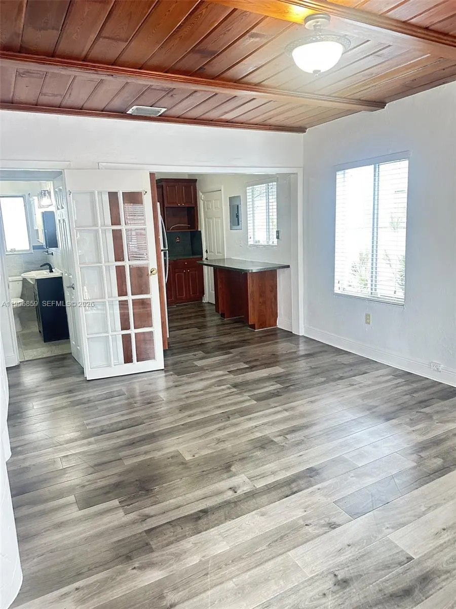 4232 Nw 2nd Ter A, Miami, Florida 33126, Miami, Florida 33126, 3 Bedrooms Bedrooms, ,1 BathroomBathrooms,Residential Lease,For Rent,4232 Nw 2nd Ter A, Miami, Florida 33126,A11996859