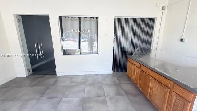 2606 Sw 8th St, Miami, Florida 33135, Miami, Florida 33135, ,Commercial Lease,For Rent,2606 Sw 8th St, Miami, Florida 33135,A11996877