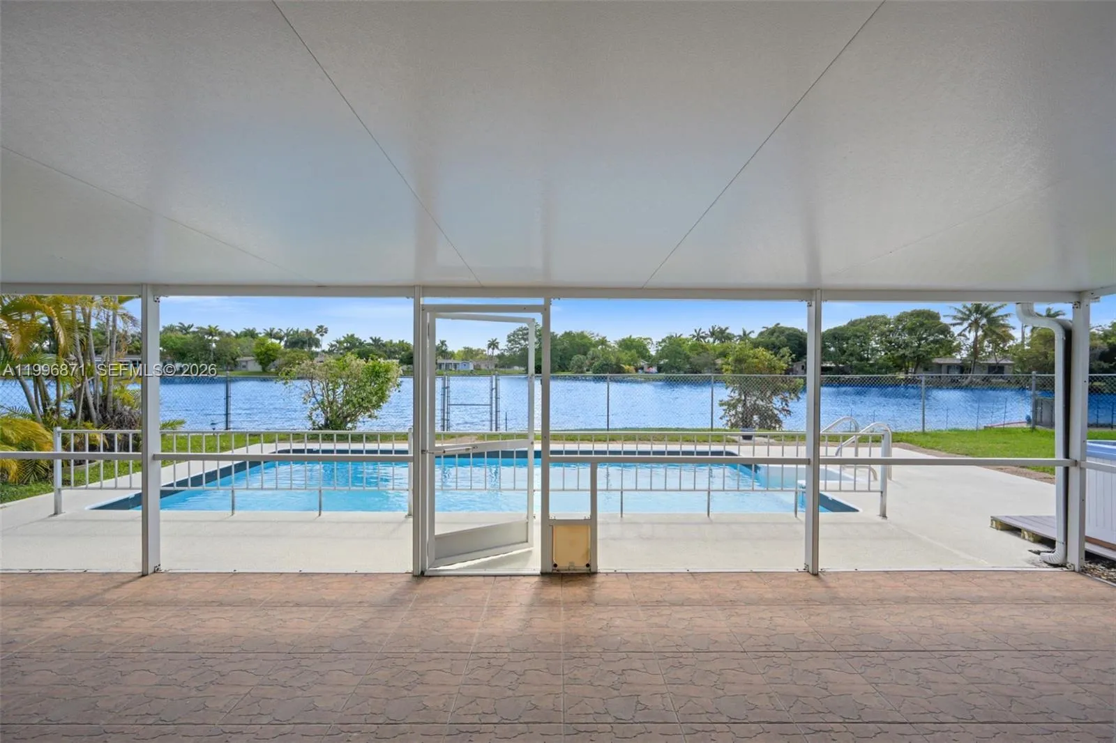 2320 Nw 73rd Ave, Sunrise, Florida 33313, Sunrise, Florida 33313, 2 Bedrooms Bedrooms, ,2 BathroomsBathrooms,Residential,For Sale,2320 Nw 73rd Ave, Sunrise, Florida 33313,A11996871