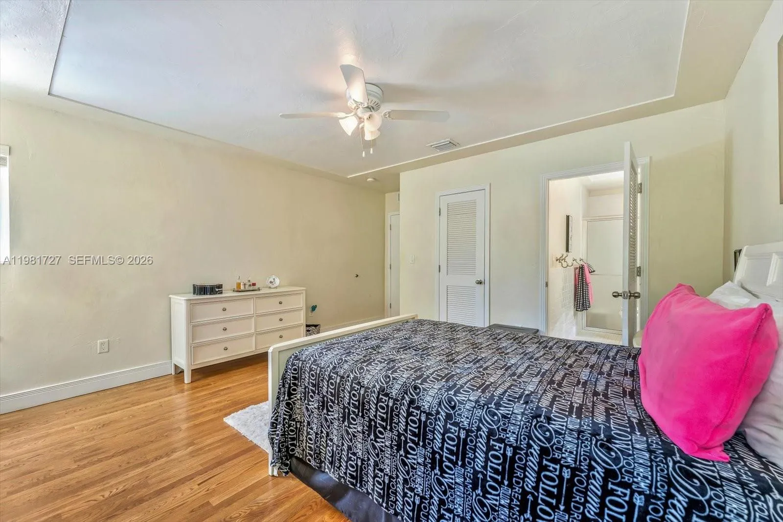 1021 N Greenway Dr, Coral Gables, Florida 33134, Coral Gables, Florida 33134, 6 Bedrooms Bedrooms, 1 Room Rooms,5 BathroomsBathrooms,Residential,For Sale,1021 N Greenway Dr, Coral Gables, Florida 33134,A11981727