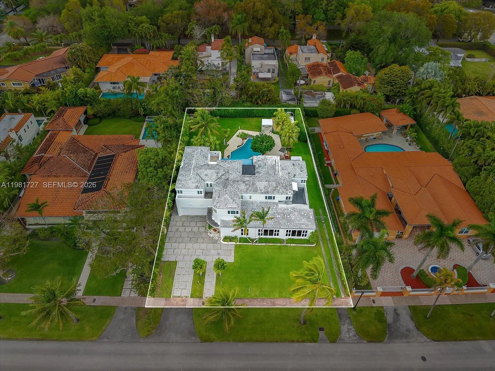 1021 N Greenway Dr, Coral Gables, Florida 33134, Coral Gables, Florida 33134, 6 Bedrooms Bedrooms, 1 Room Rooms,5 BathroomsBathrooms,Residential,For Sale,1021 N Greenway Dr, Coral Gables, Florida 33134,A11981727