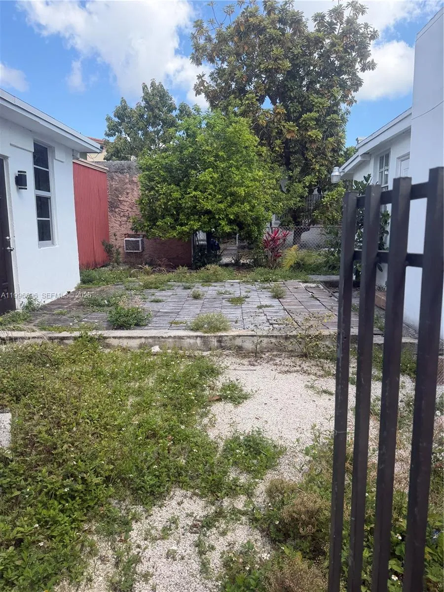 634 Sw 10th Ave, Miami, Florida 33130, Miami, Florida 33130, ,Land,For Sale,634 Sw 10th Ave, Miami, Florida 33130,A11996896