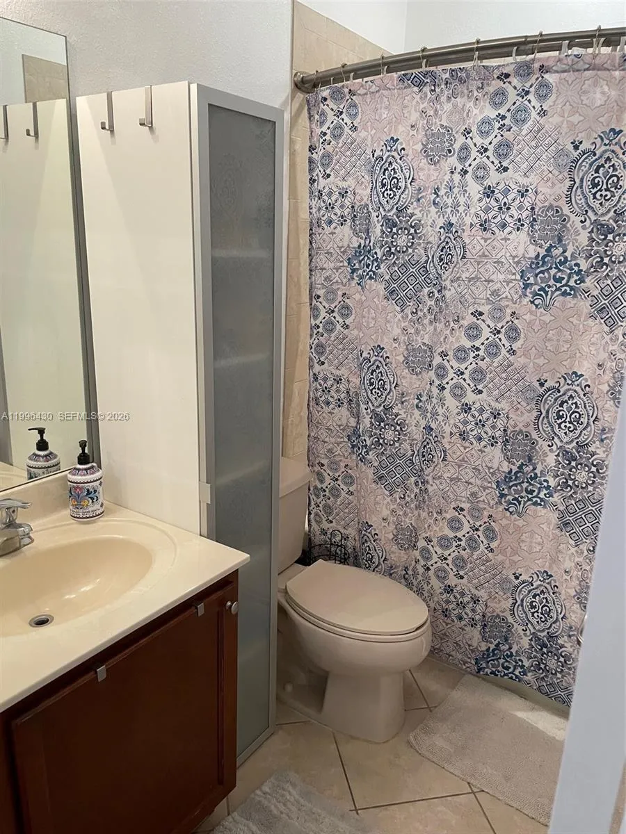 11503 Nw 89th St 206, Doral, Florida 33178, Doral, Florida 33178, 3 Bedrooms Bedrooms, ,2 BathroomsBathrooms,Residential,For Sale,11503 Nw 89th St 206, Doral, Florida 33178,A11996430