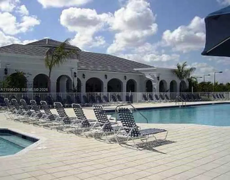 11503 Nw 89th St 206, Doral, Florida 33178, Doral, Florida 33178, 3 Bedrooms Bedrooms, ,2 BathroomsBathrooms,Residential,For Sale,11503 Nw 89th St 206, Doral, Florida 33178,A11996430
