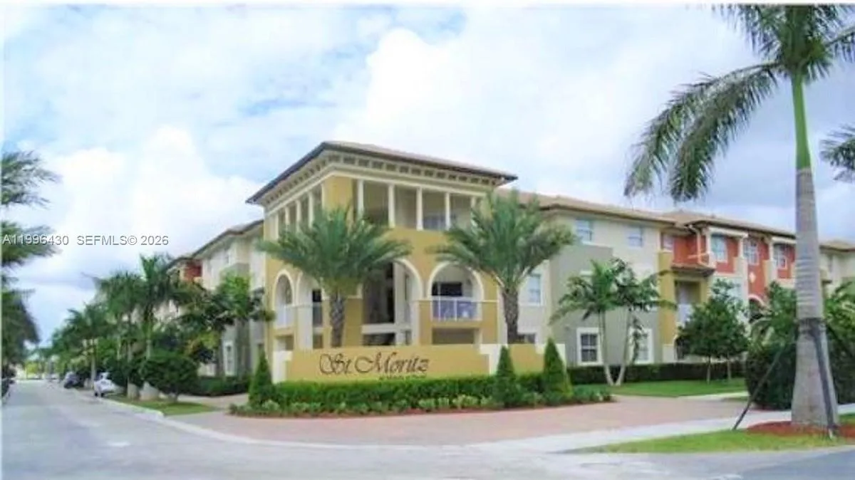 11503 Nw 89th St 206, Doral, Florida 33178, Doral, Florida 33178, 3 Bedrooms Bedrooms, ,2 BathroomsBathrooms,Residential,For Sale,11503 Nw 89th St 206, Doral, Florida 33178,A11996430