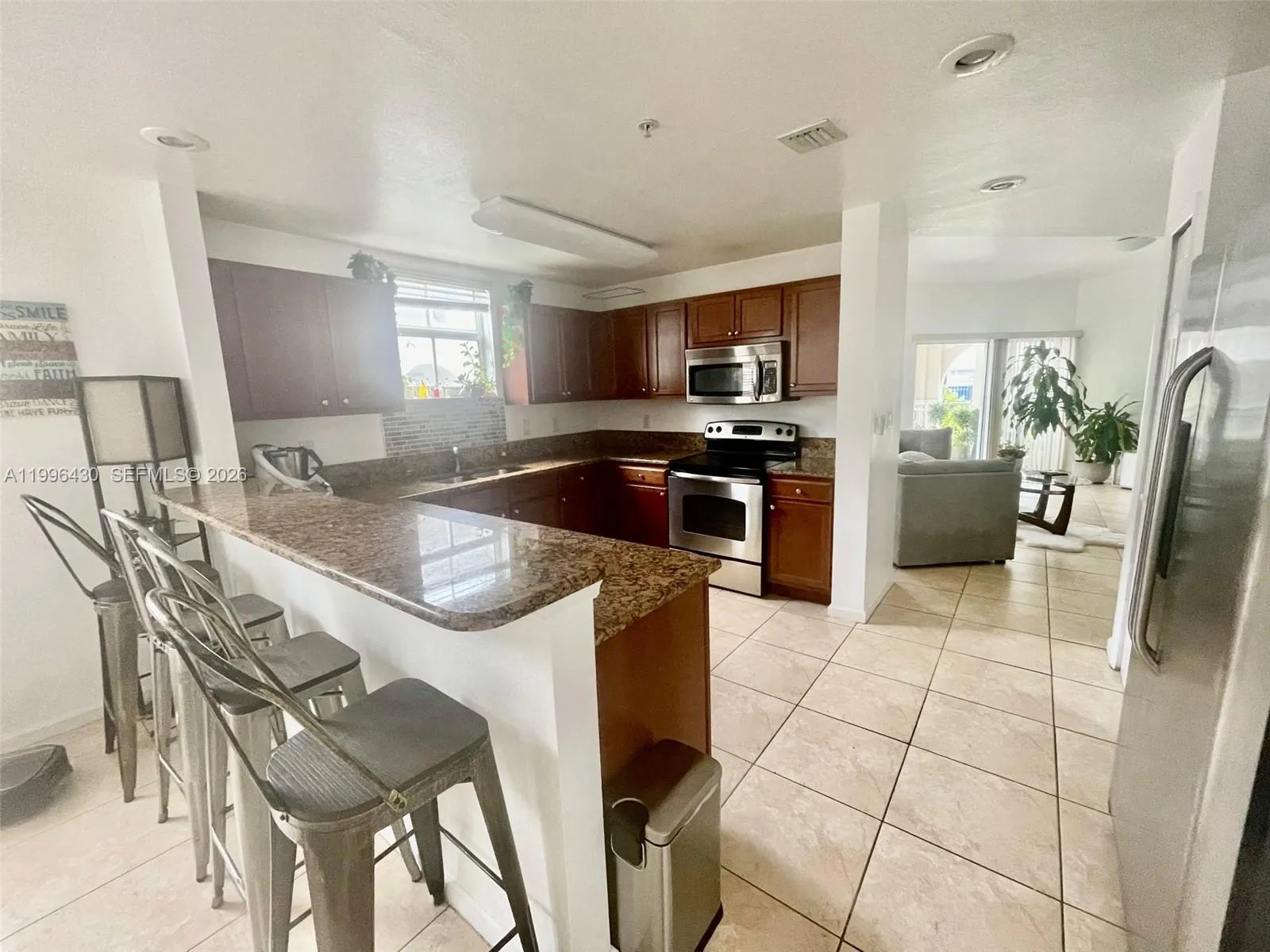 11503 Nw 89th St 206, Doral, Florida 33178, Doral, Florida 33178, 3 Bedrooms Bedrooms, ,2 BathroomsBathrooms,Residential,For Sale,11503 Nw 89th St 206, Doral, Florida 33178,A11996430