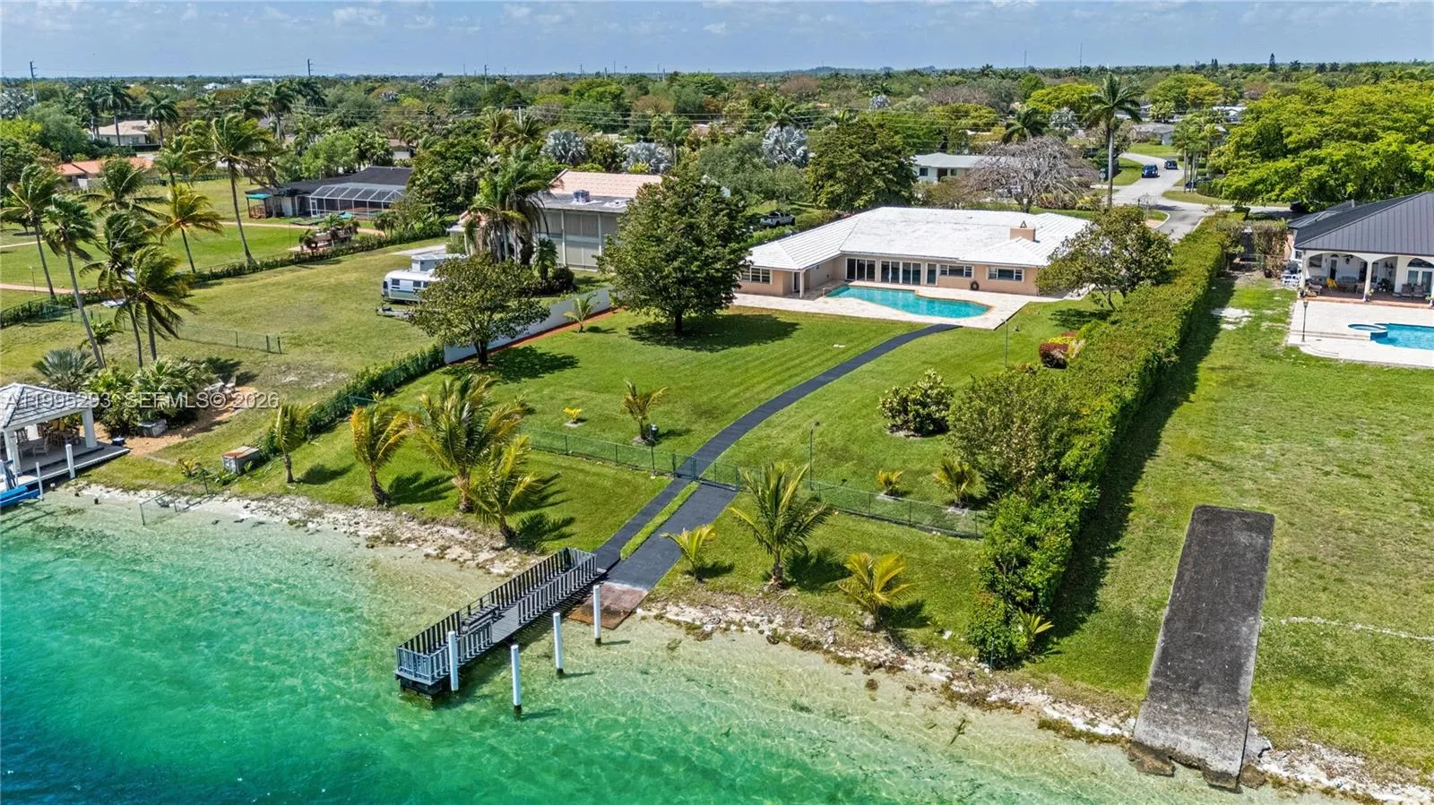 14021 Sw 97th Ave, Miami, Florida 33176, Miami, Florida 33176, 6 Bedrooms Bedrooms, 13 Rooms Rooms,5 BathroomsBathrooms,Residential,For Sale,14021 Sw 97th Ave, Miami, Florida 33176,A11995293