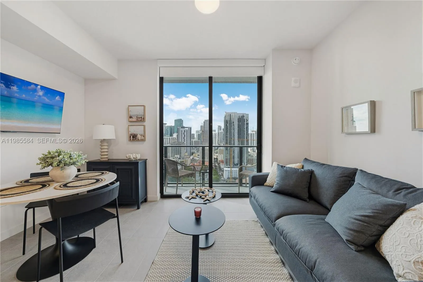 121 Ne 5th 2604, Miami, Florida 33132, Miami, Florida 33132, ,1 BathroomBathrooms,Residential Lease,For Rent,121 Ne 5th 2604, Miami, Florida 33132,A11985584