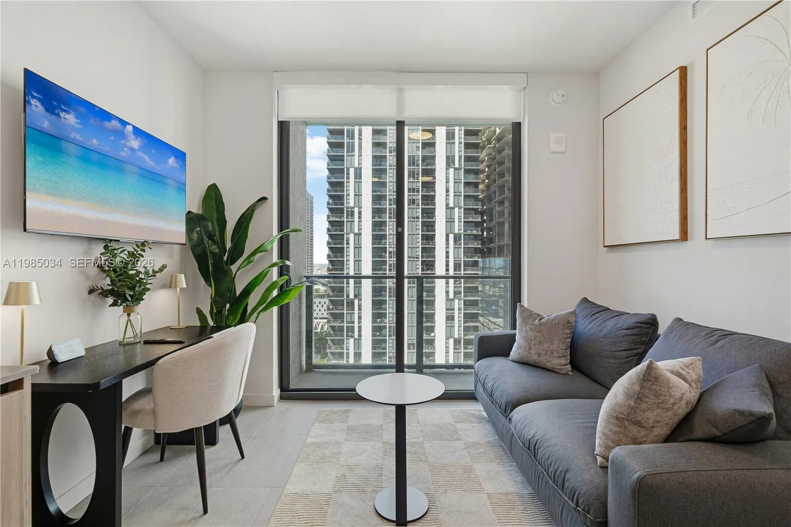 121 Ne 5th St 2706, Miami, Florida 33132, Miami, Florida 33132, 1 Bedroom Bedrooms, ,1 BathroomBathrooms,Residential Lease,For Rent,121 Ne 5th St 2706, Miami, Florida 33132,A11985034