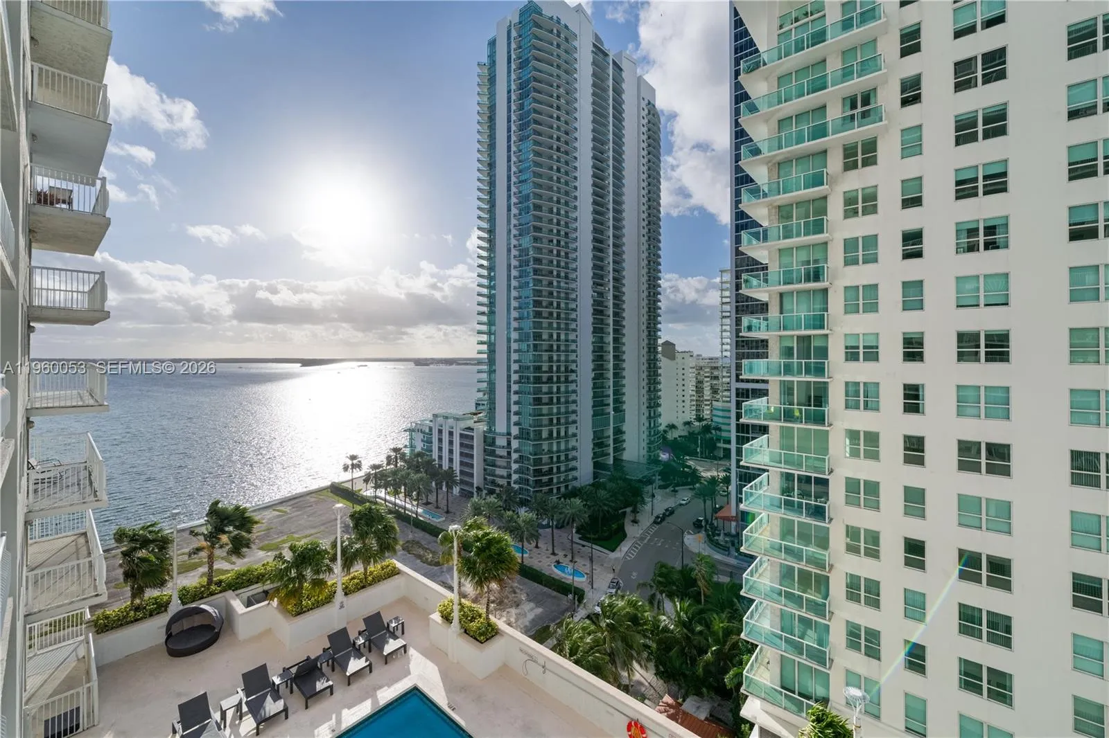 1200 Brickell Bay Dr 1705, Miami, Florida 33131, Miami, Florida 33131, 1 Bedroom Bedrooms, ,1 BathroomBathrooms,Residential Lease,For Rent,1200 Brickell Bay Dr 1705, Miami, Florida 33131,A11960053