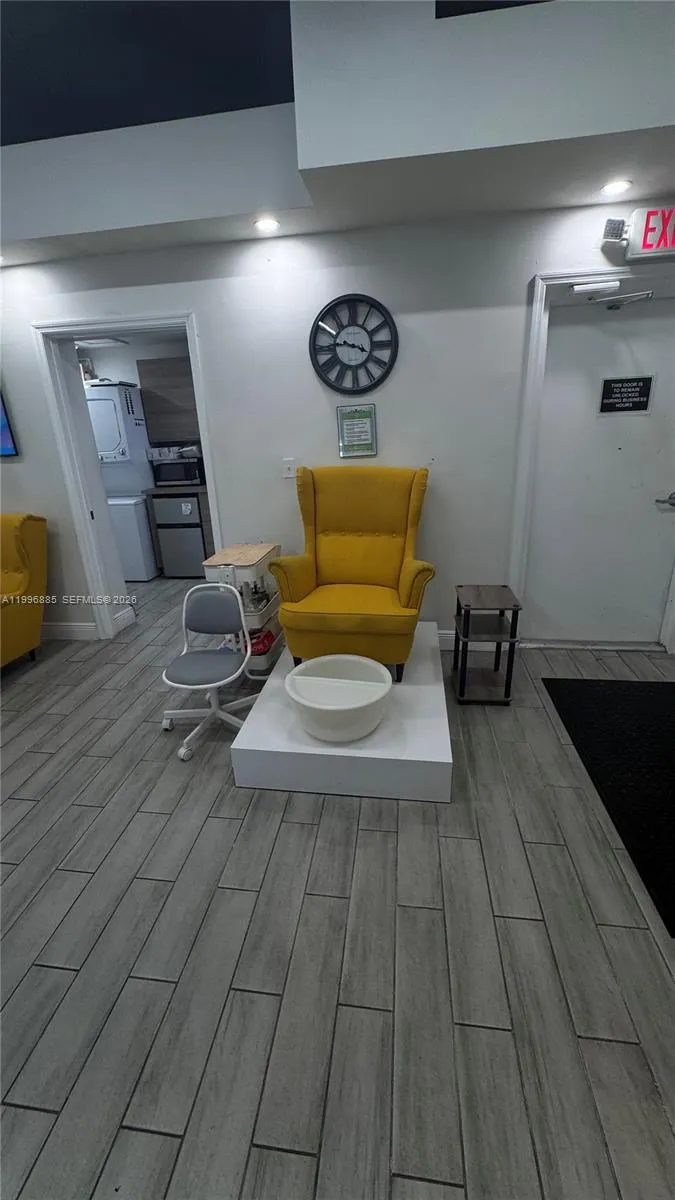 2614 Sw 8th St, Miami, Florida 33135, Miami, Florida 33135, ,Commercial Lease,For Rent,2614 Sw 8th St, Miami, Florida 33135,A11996885