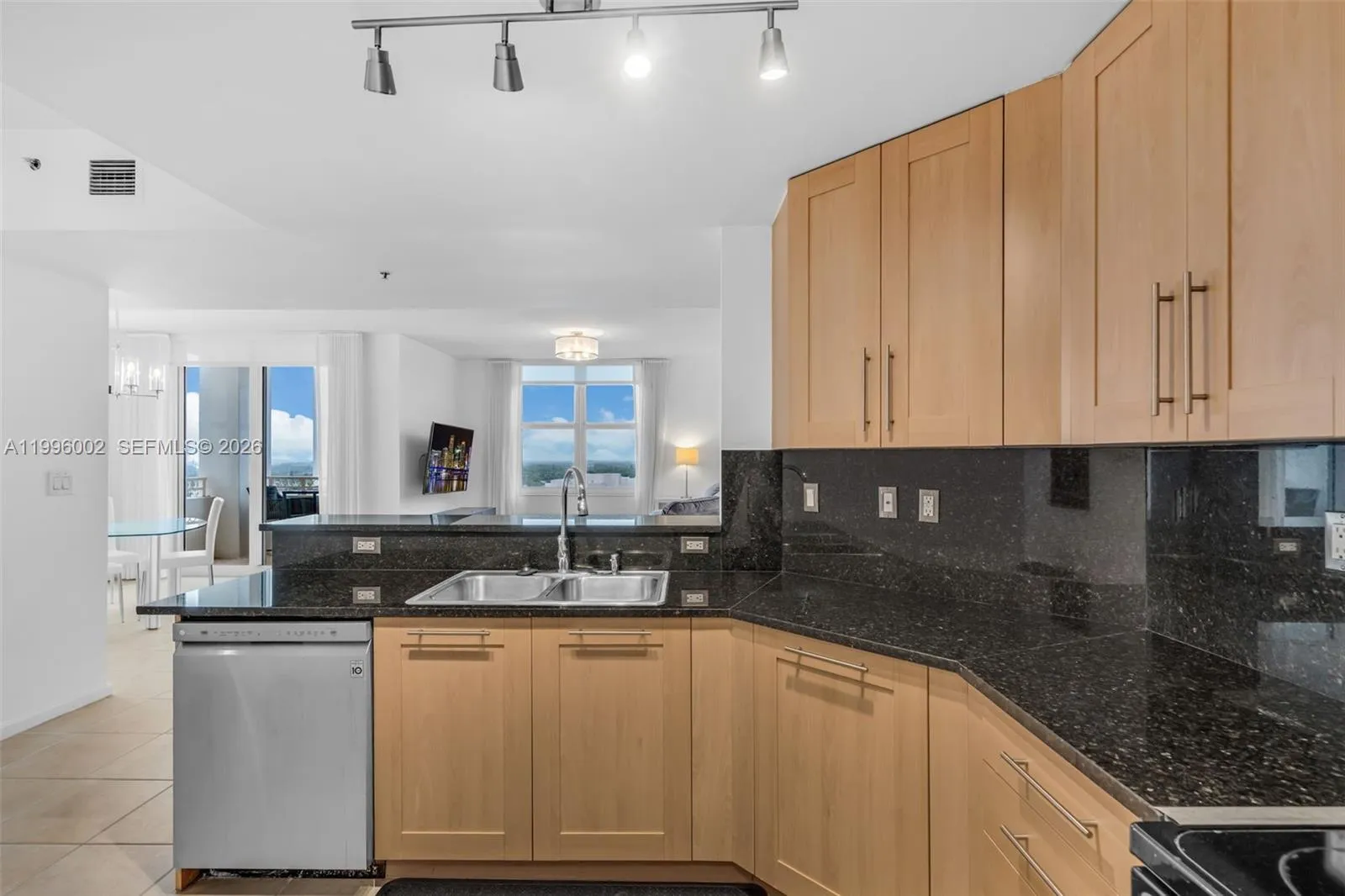511 Se 5th Ave 1714, Fort Lauderdale, Florida 3330, Fort Lauderdale, Florida 33301, 2 Bedrooms Bedrooms, ,2 BathroomsBathrooms,Residential,For Sale,511 Se 5th Ave 1714, Fort Lauderdale, Florida 3330,A11996002