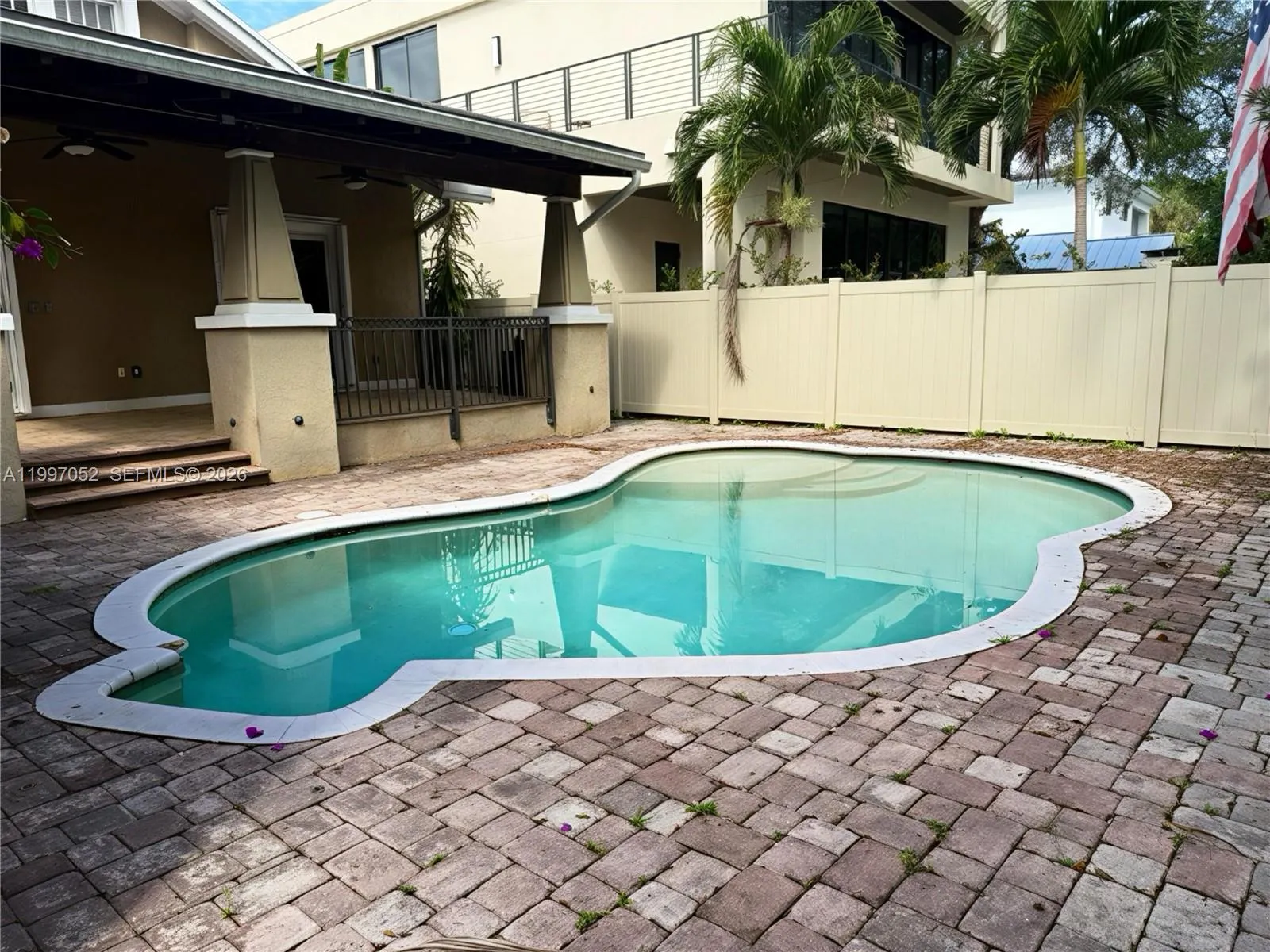 700 Se 7th St, Fort Lauderdale, Florida 33301, Fort Lauderdale, Florida 33301, 4 Bedrooms Bedrooms, 1 Room Rooms,3 BathroomsBathrooms,Residential,For Sale,700 Se 7th St, Fort Lauderdale, Florida 33301,A11997052