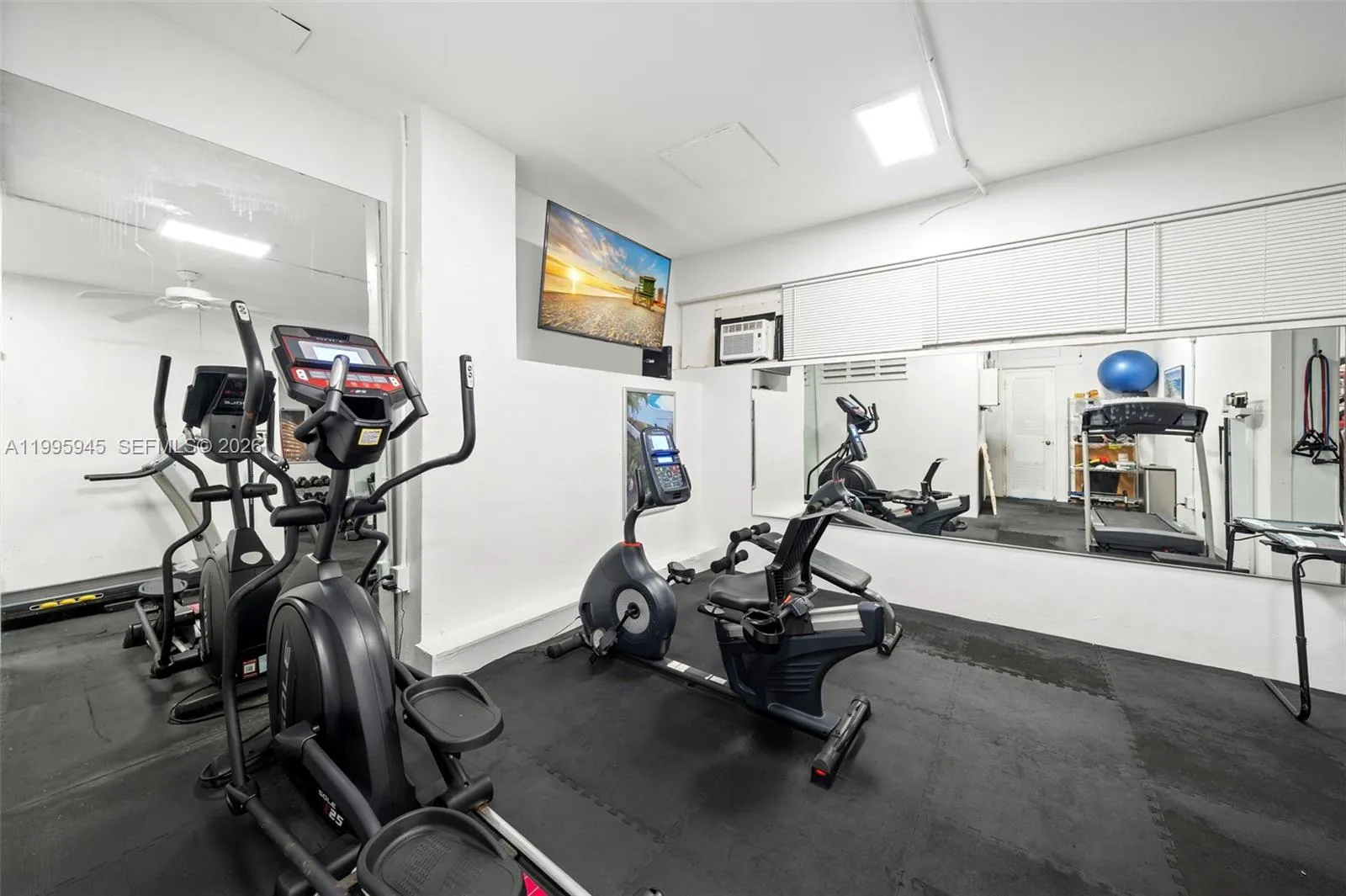 2840 N Ocean Blvd 404, Fort Lauderdale, Florida 33, Fort Lauderdale, Florida 33308, 1 Bedroom Bedrooms, ,1 BathroomBathrooms,Residential,For Sale,2840 N Ocean Blvd 404, Fort Lauderdale, Florida 33,A11995945