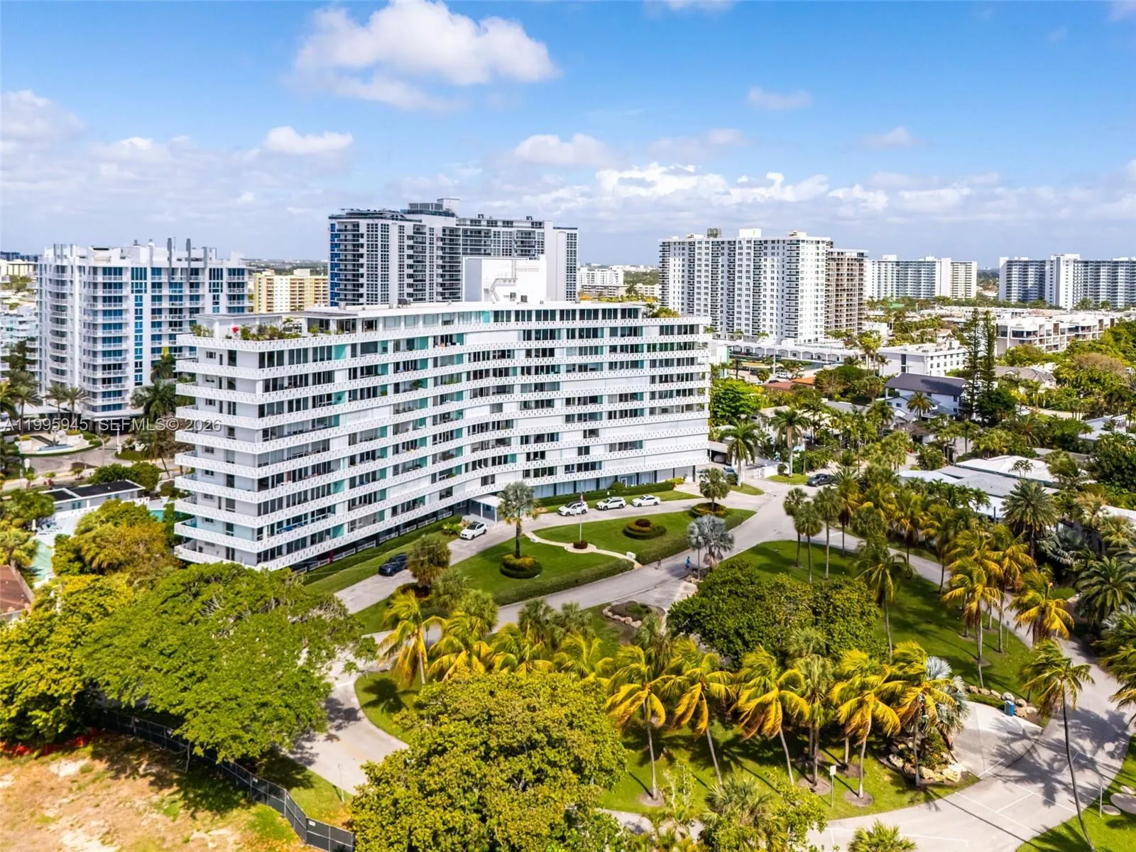 2840 N Ocean Blvd 404, Fort Lauderdale, Florida 33, Fort Lauderdale, Florida 33308, 1 Bedroom Bedrooms, ,1 BathroomBathrooms,Residential,For Sale,2840 N Ocean Blvd 404, Fort Lauderdale, Florida 33,A11995945