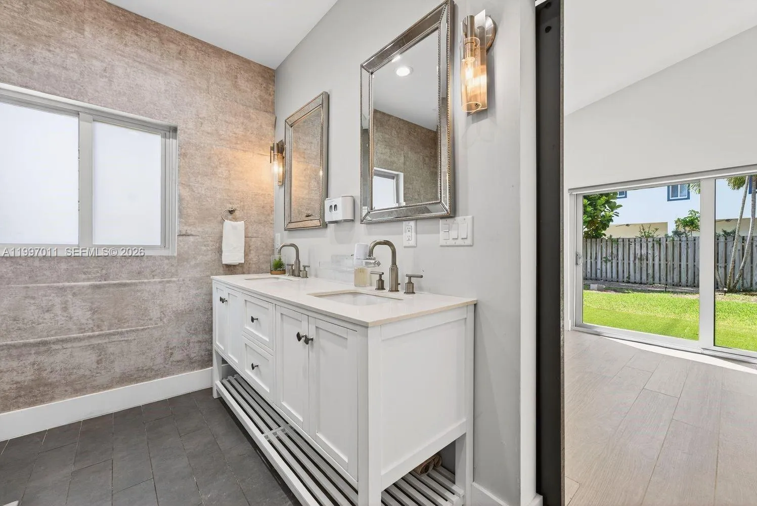 1126 Ne 16th Ct, Fort Lauderdale, Florida 33305, Fort Lauderdale, Florida 33305, 3 Bedrooms Bedrooms, ,2 BathroomsBathrooms,Residential,For Sale,1126 Ne 16th Ct, Fort Lauderdale, Florida 33305,A11997011