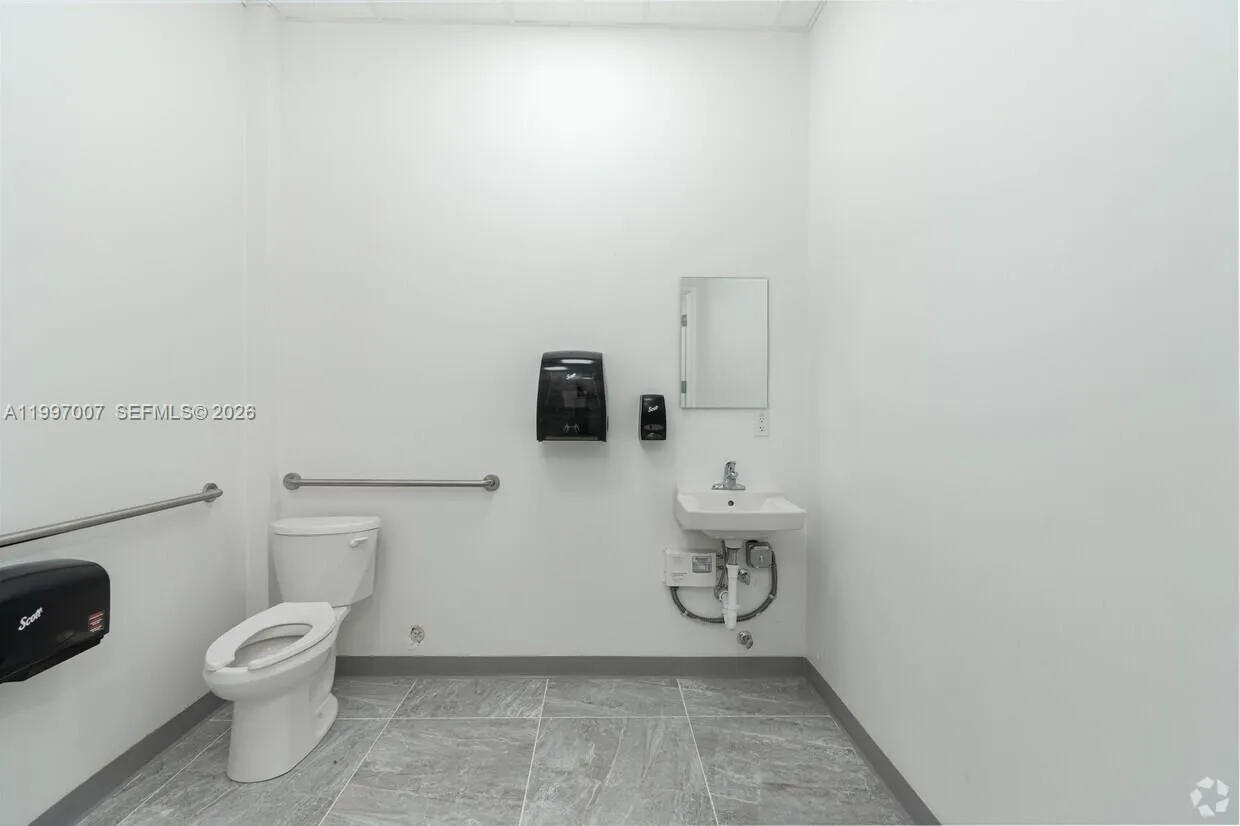 20450 Nw 2nd Ave 20450--56, Miami Gardens, Florida, Miami Gardens, Florida 33169, ,Commercial Lease,For Rent,20450 Nw 2nd Ave 20450--56, Miami Gardens, Florida,A11997007