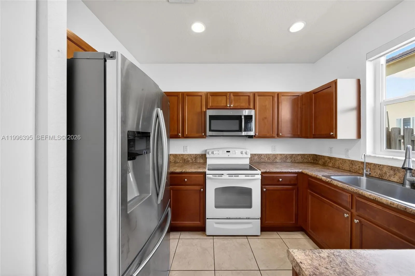8766 Nw 112th Path, Doral, Florida 33178, Doral, Florida 33178, 3 Bedrooms Bedrooms, ,2 BathroomsBathrooms,Residential,For Sale,8766 Nw 112th Path, Doral, Florida 33178,A11996395