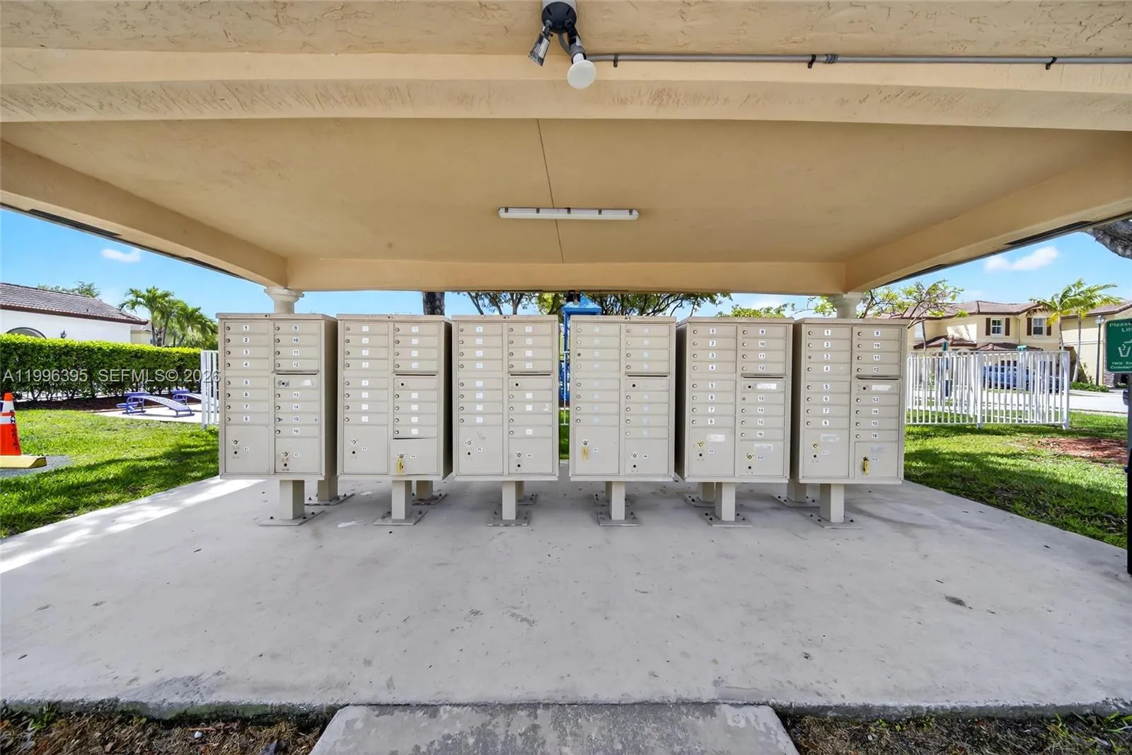 8766 Nw 112th Path, Doral, Florida 33178, Doral, Florida 33178, 3 Bedrooms Bedrooms, ,2 BathroomsBathrooms,Residential,For Sale,8766 Nw 112th Path, Doral, Florida 33178,A11996395