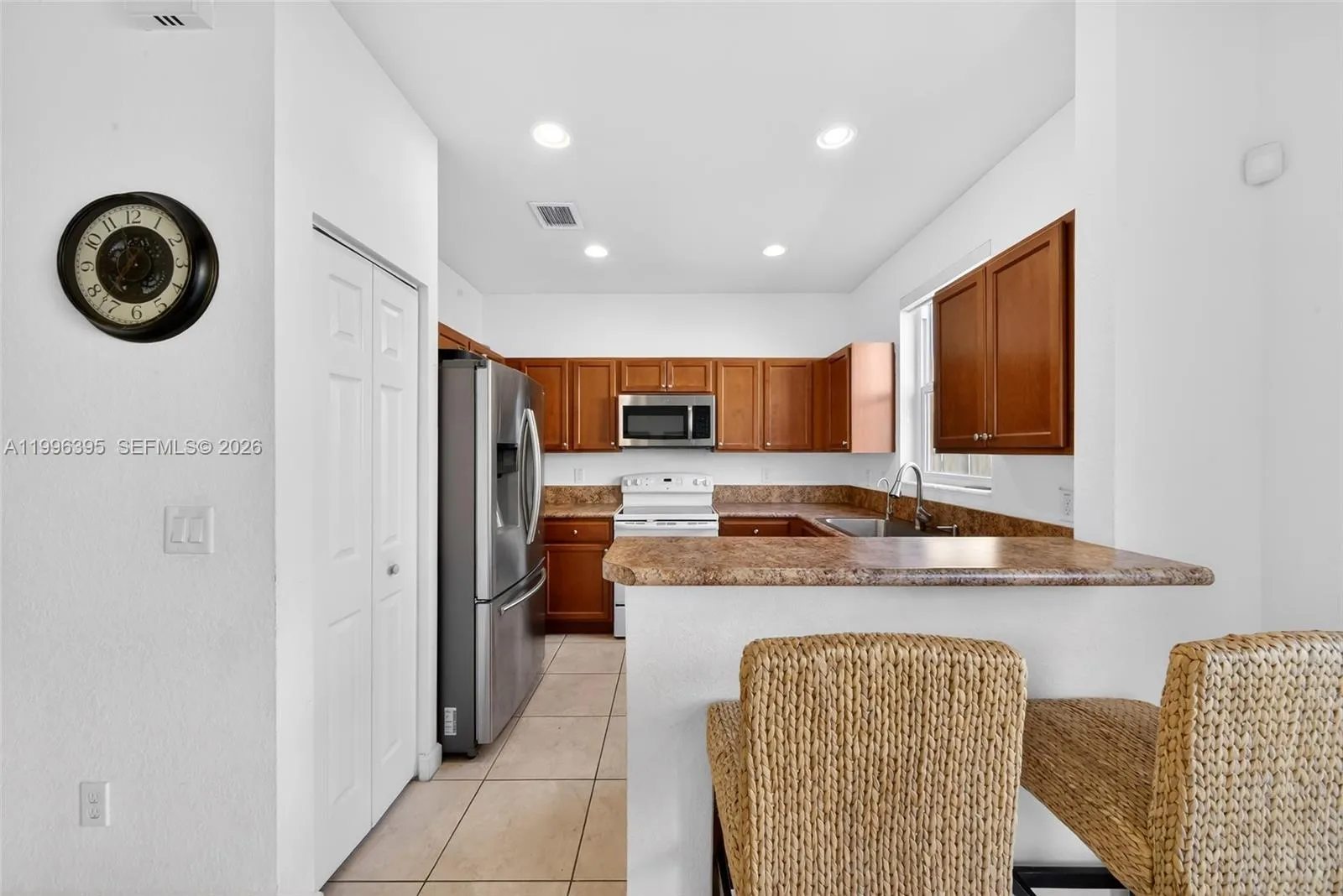 8766 Nw 112th Path, Doral, Florida 33178, Doral, Florida 33178, 3 Bedrooms Bedrooms, ,2 BathroomsBathrooms,Residential,For Sale,8766 Nw 112th Path, Doral, Florida 33178,A11996395