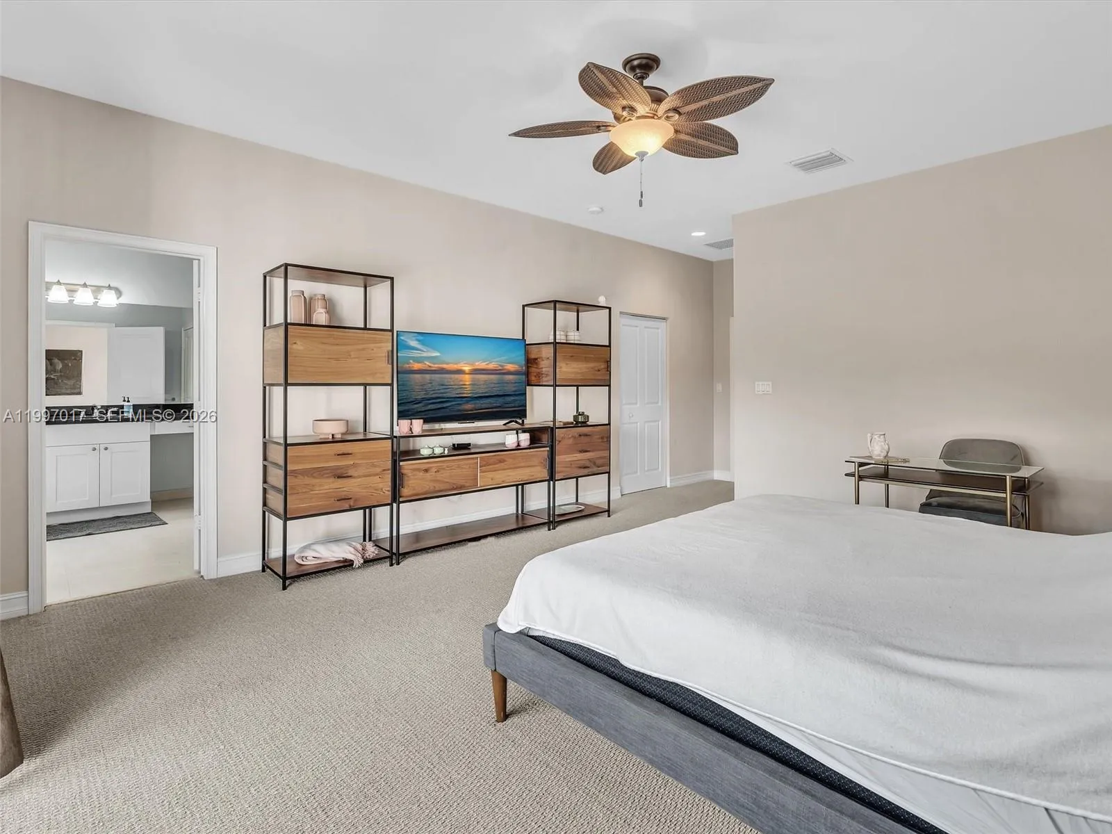 2901 Hidden Harbour St, Dania Beach, Florida 33312, Dania Beach, Florida 33312, 4 Bedrooms Bedrooms, ,3 BathroomsBathrooms,Residential Lease,For Rent,2901 Hidden Harbour St, Dania Beach, Florida 33312,A11997017