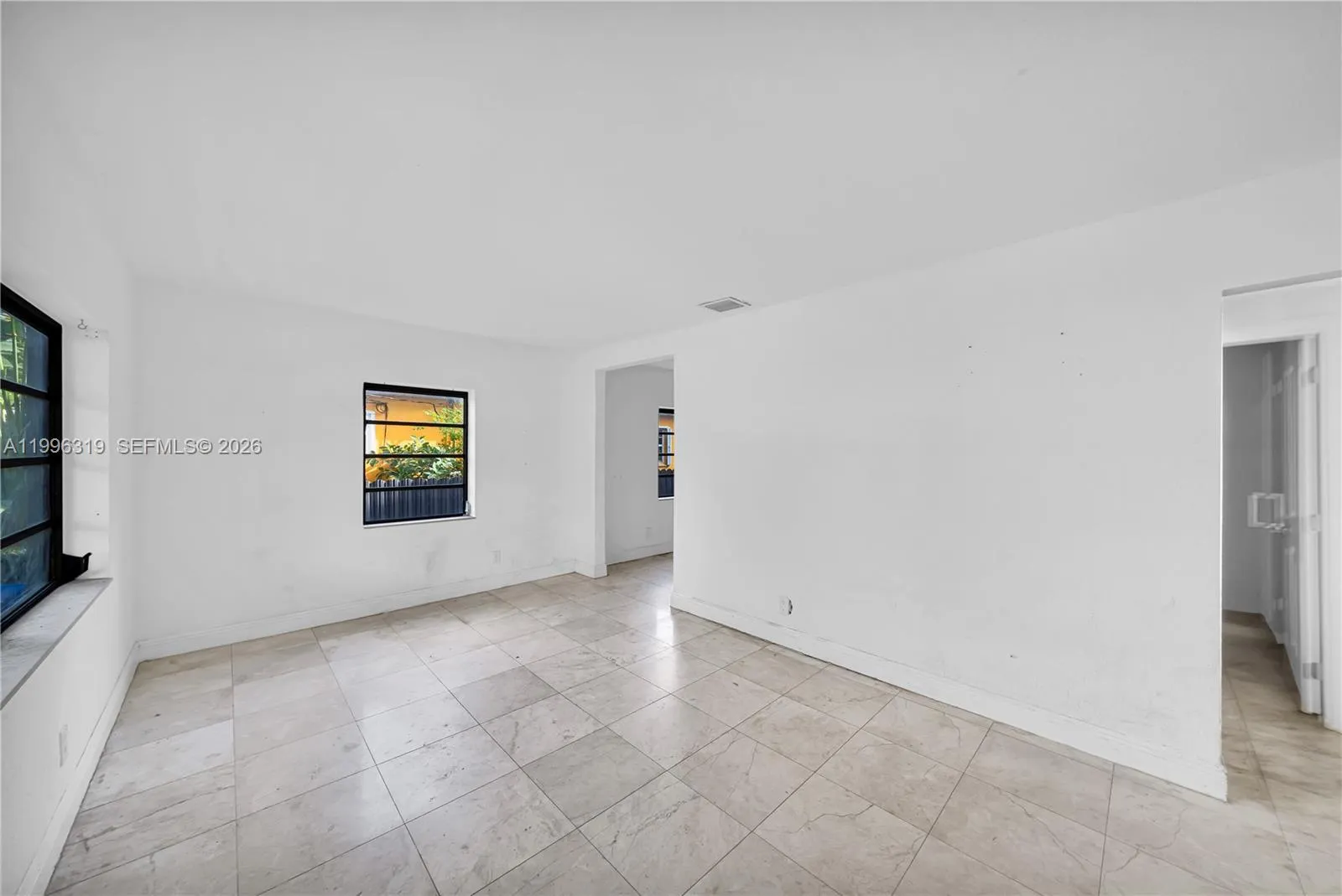3033 Hibiscus St, Miami, Florida 33133, Miami, Florida 33133, ,Residential Income,For Sale,3033 Hibiscus St, Miami, Florida 33133,A11996319