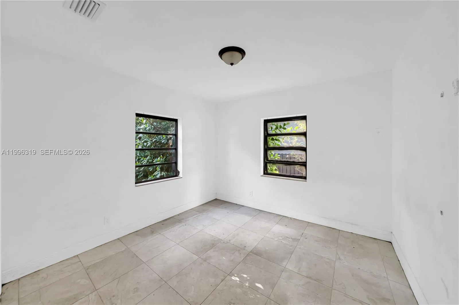 3033 Hibiscus St, Miami, Florida 33133, Miami, Florida 33133, ,Residential Income,For Sale,3033 Hibiscus St, Miami, Florida 33133,A11996319