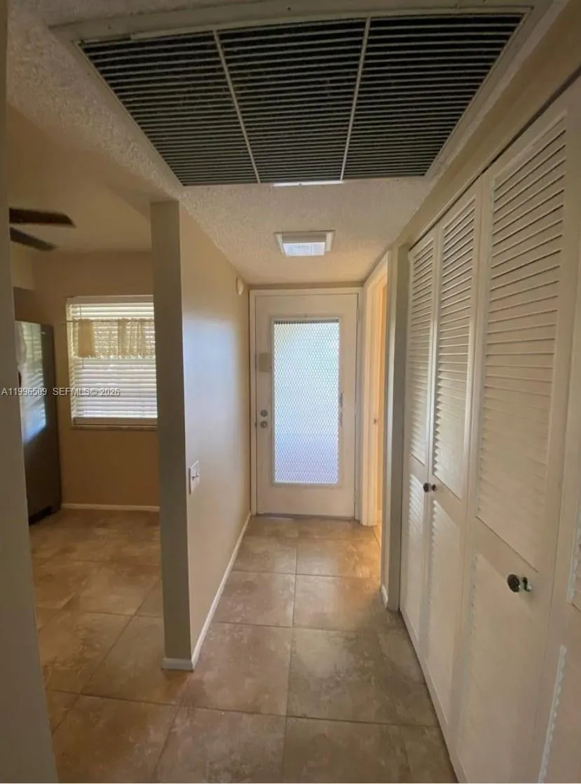 2703 Nassau Bnd E2, Coconut Creek, Florida 33066, Coconut Creek, Florida 33066, 1 Bedroom Bedrooms, ,1 BathroomBathrooms,Residential,For Sale,2703 Nassau Bnd E2, Coconut Creek, Florida 33066,A11996509