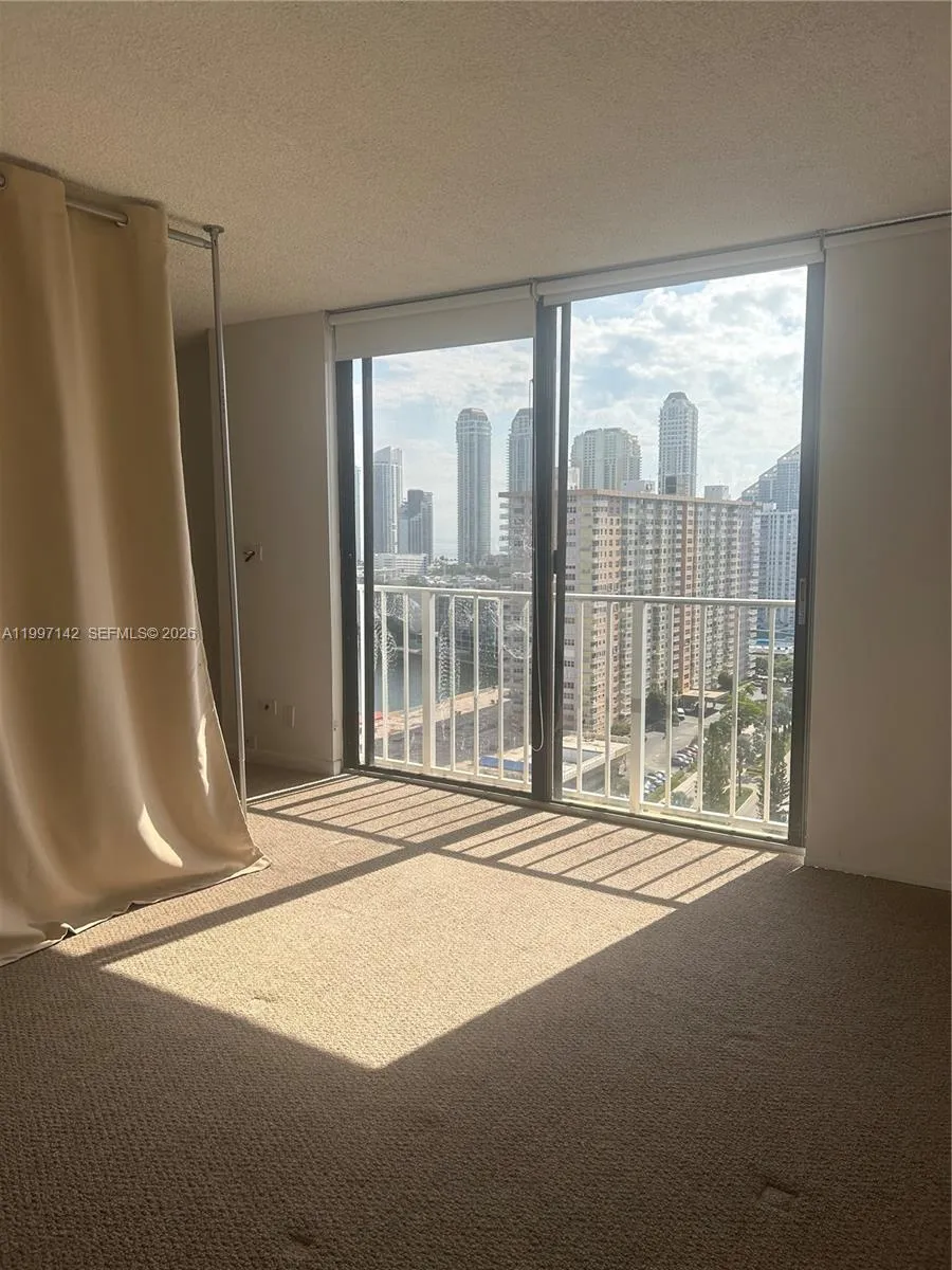 290 174th St 2115, Sunny Isles Beach, Florida 3316, Sunny Isles Beach, Florida 33160, ,1 BathroomBathrooms,Residential Lease,For Rent,290 174th St 2115, Sunny Isles Beach, Florida 3316,A11997142